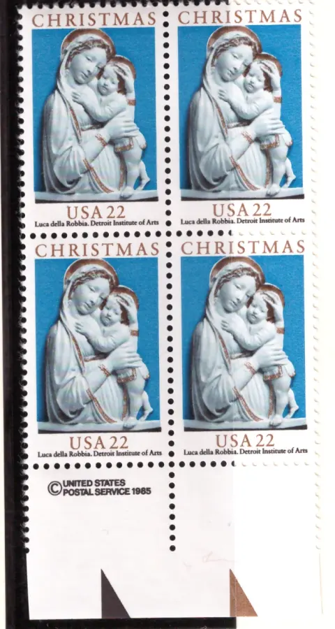 Madonna and Child Statue – Block of 4